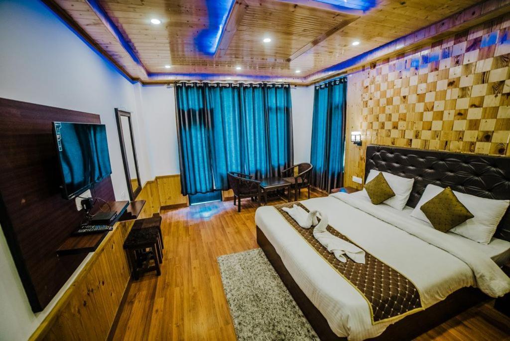 Hotel Black Magic Манали Экстерьер фото