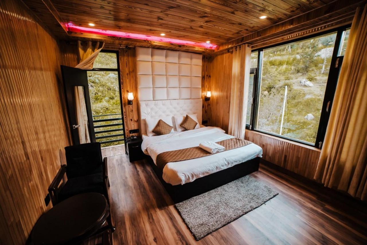 Hotel Black Magic Манали Экстерьер фото